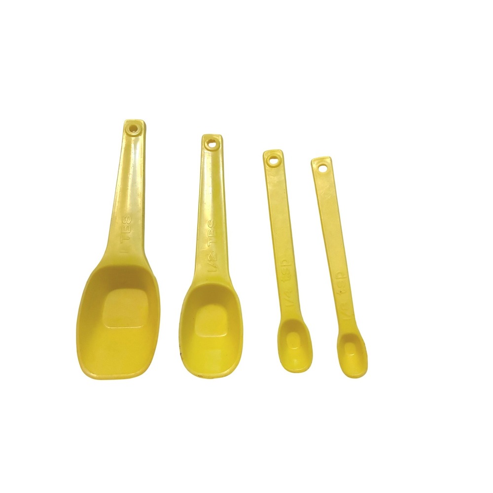 Vintage Yellow‎ Measuring Spoons Partial Set Plastic Kitchen Retro Utensils